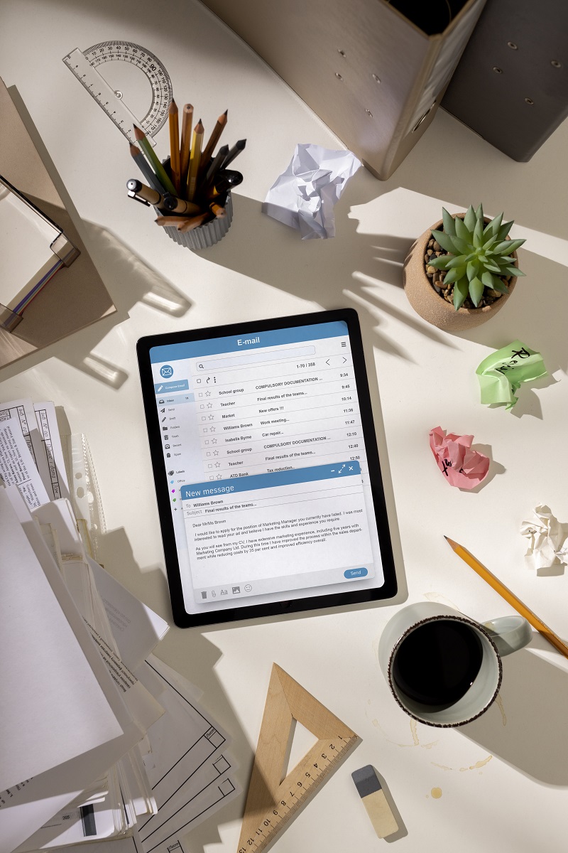 Application d'archivage numérique ALBISAFTECH - Interface moderne avec recherche, prévisualisation et gestion de documents